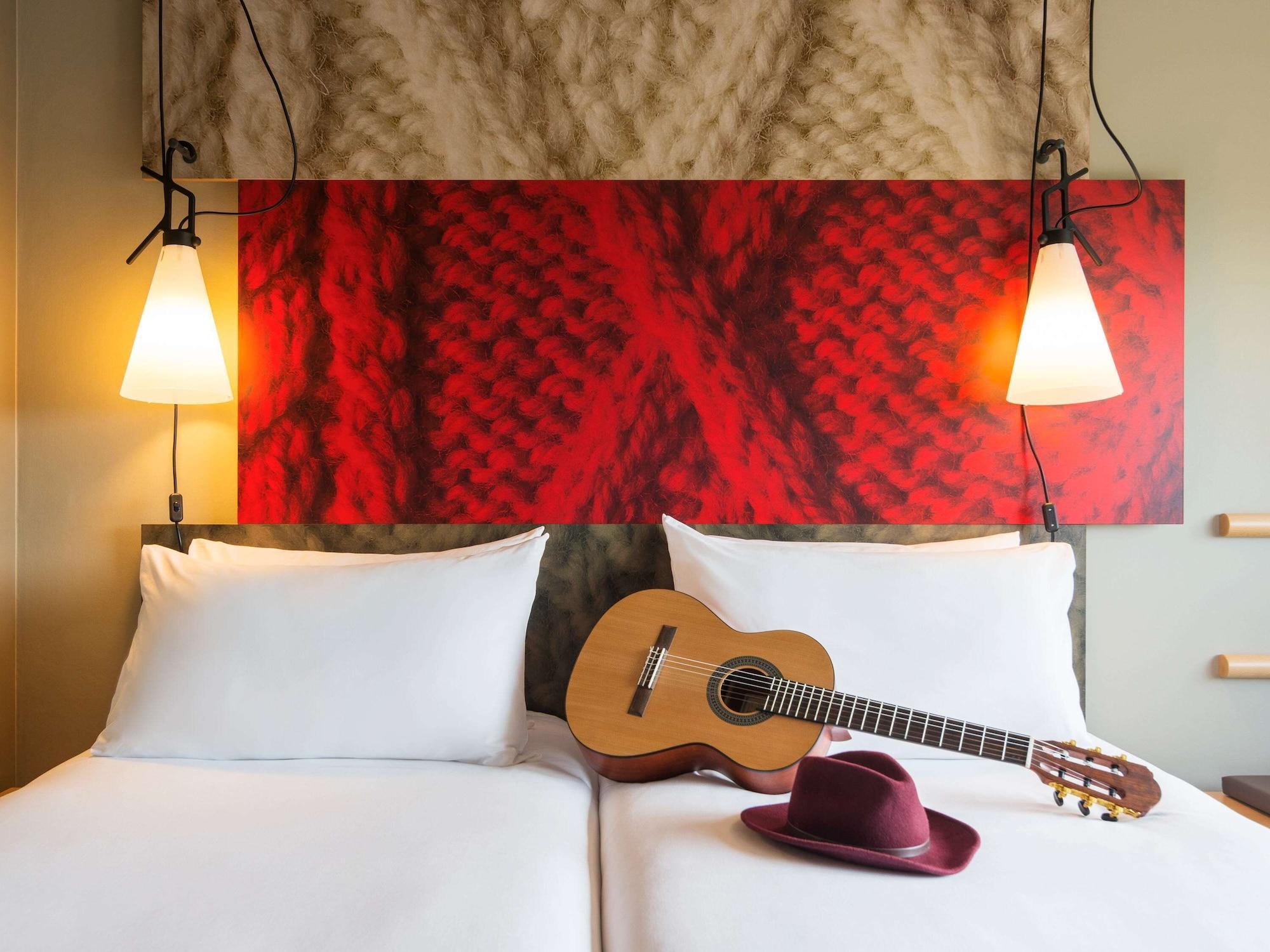 Hotel Ibis Dijon Gare Esterno foto