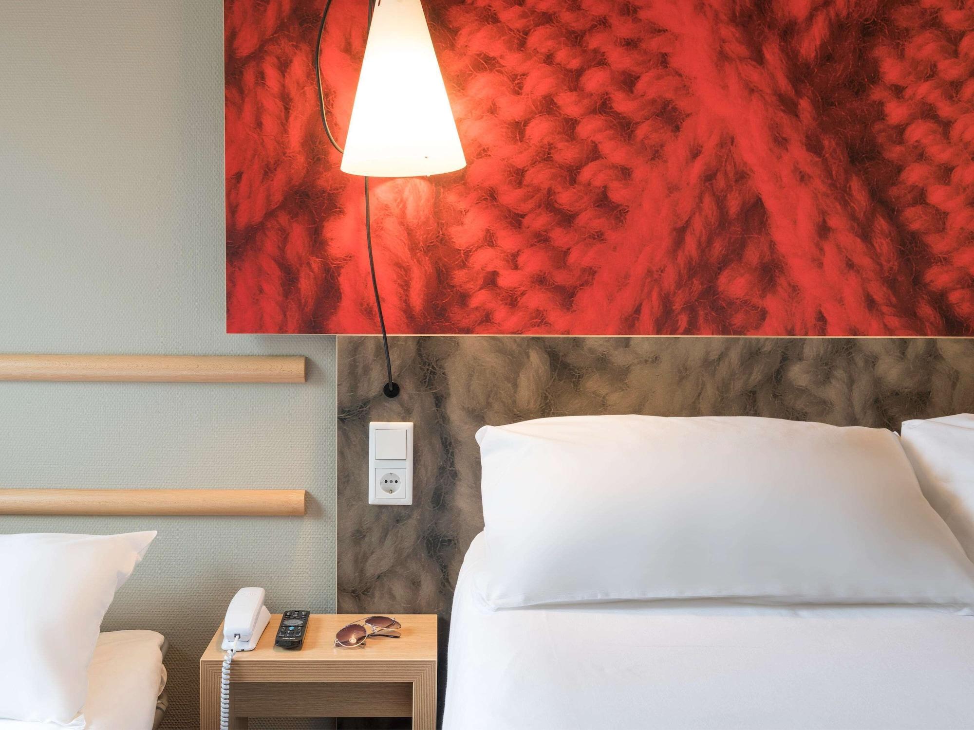 Hotel Ibis Dijon Gare Esterno foto